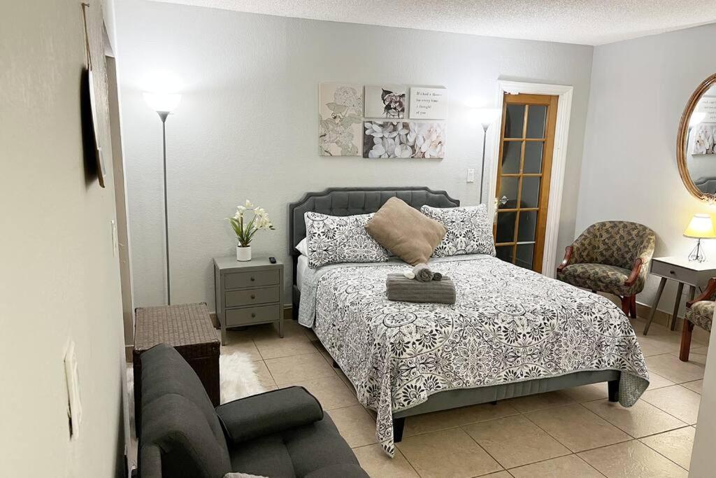 Вилла Amazing & Cozy Duplex Near Zoo Miami ! Экстерьер фото