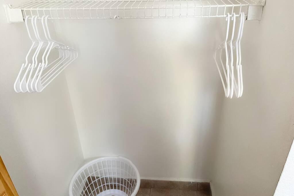 Вилла Amazing & Cozy Duplex Near Zoo Miami ! Экстерьер фото