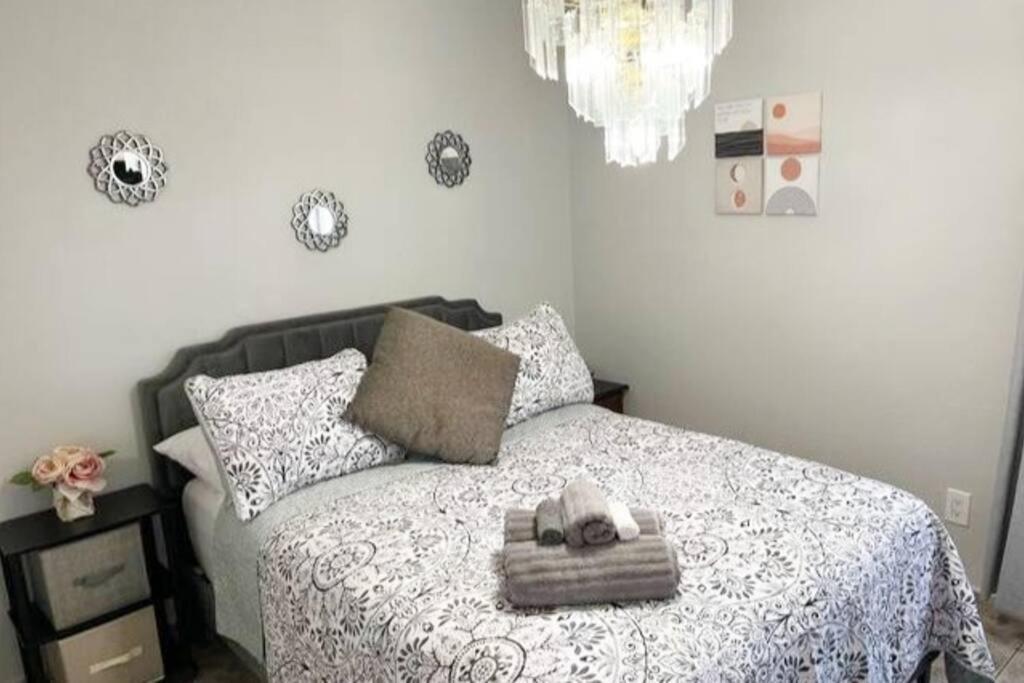 Вилла Amazing & Cozy Duplex Near Zoo Miami ! Экстерьер фото